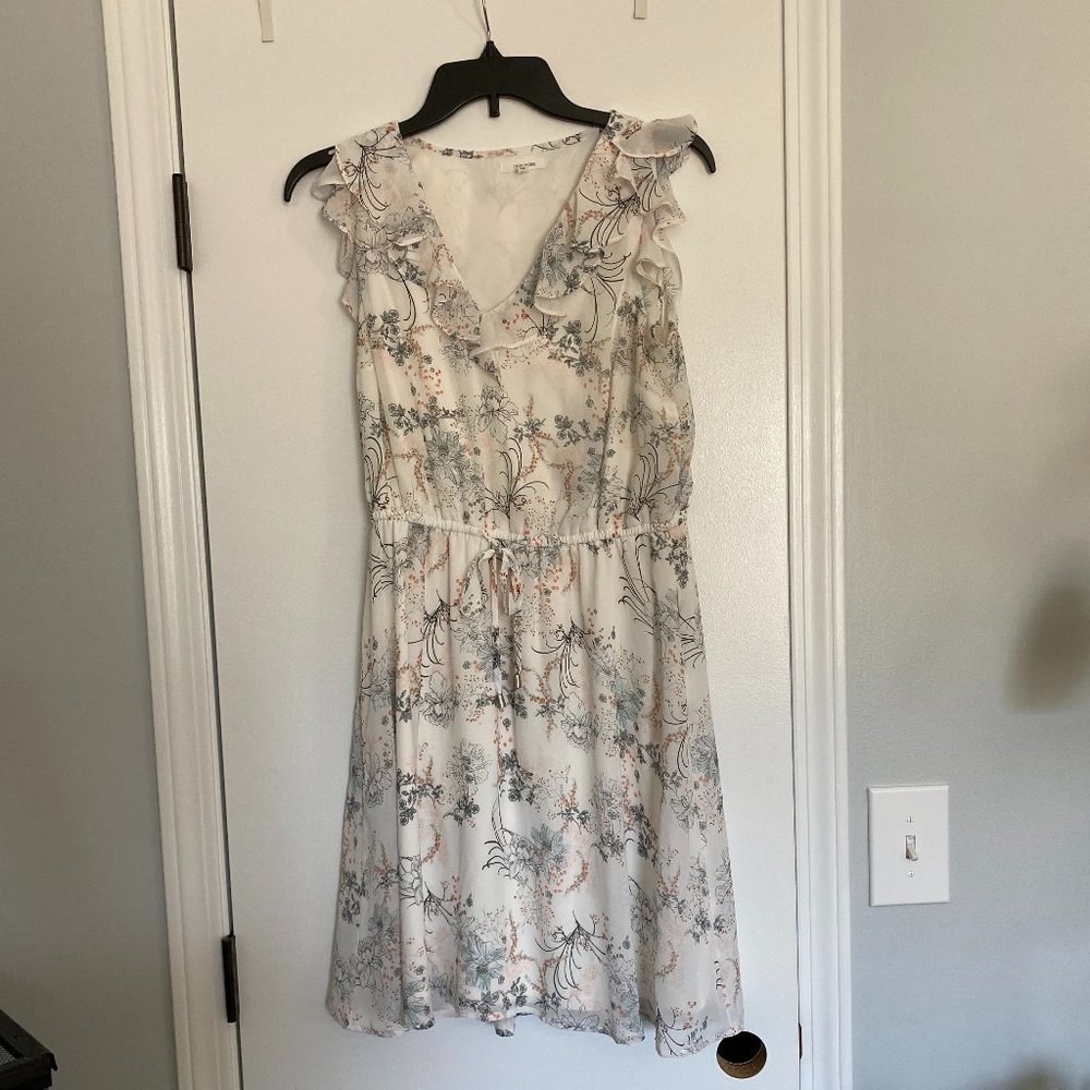 White Floral Flowy Dress